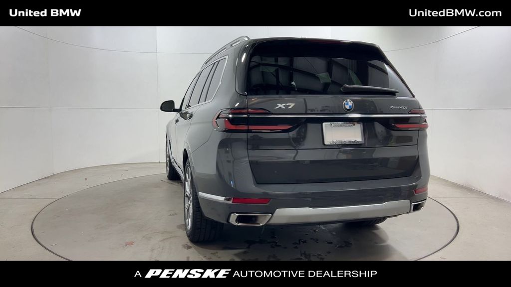 Thumbnail: 2025 BMW X7 - 7