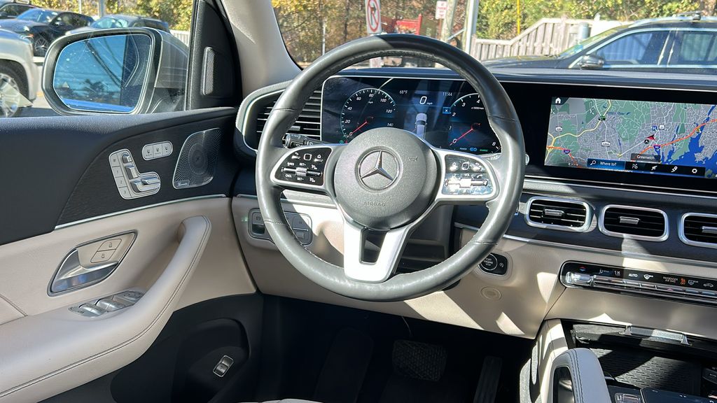 2020 Mercedes-Benz GLS 450 4MATIC 24