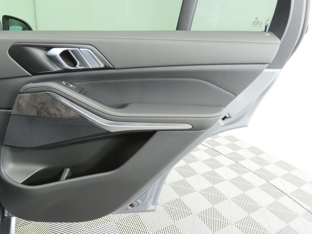 Thumbnail: 2026 BMW X5 - 28