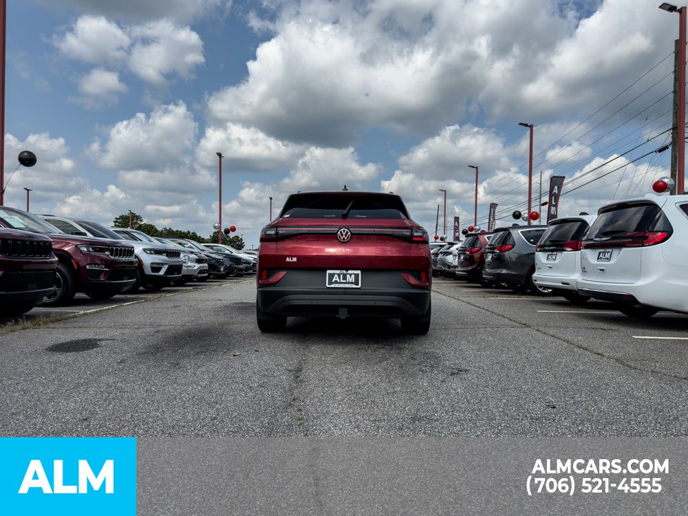 Used 2023 Blue Volkswagen Pro S image 5