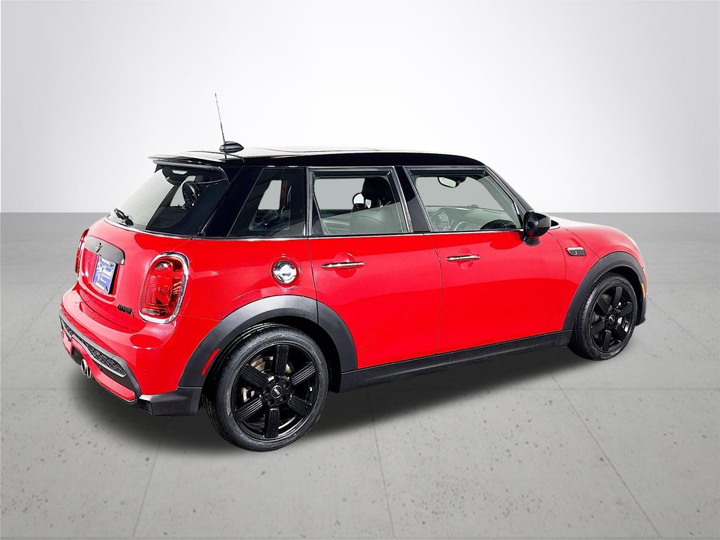 2022 MINI Cooper S Signature