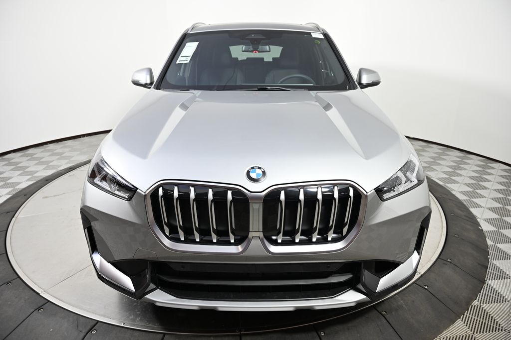 Thumbnail: 2026 BMW X1 - 8