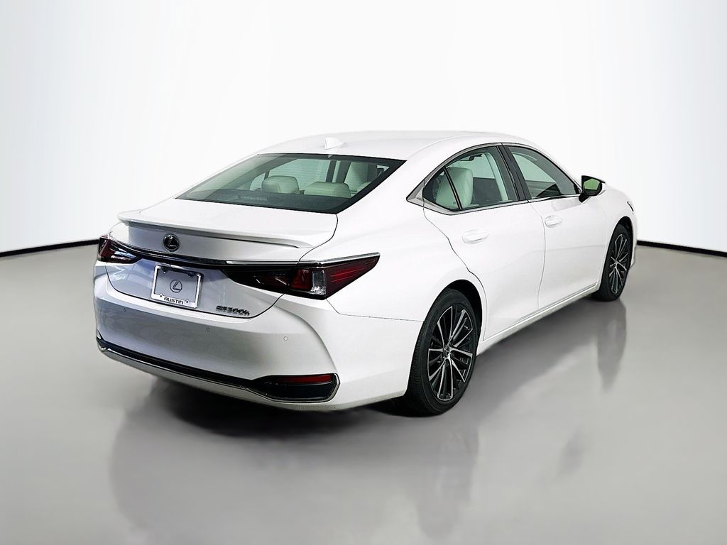 2024 Lexus ES Hybrid 300h 5