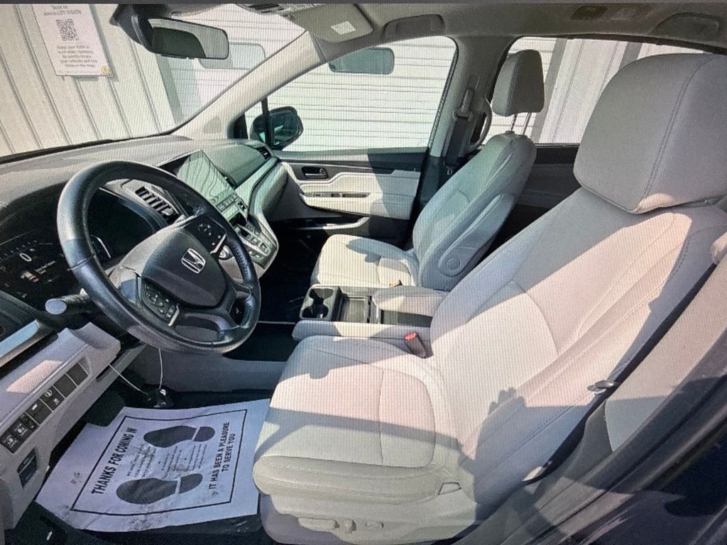 Used 2021 Honda Odyssey Van