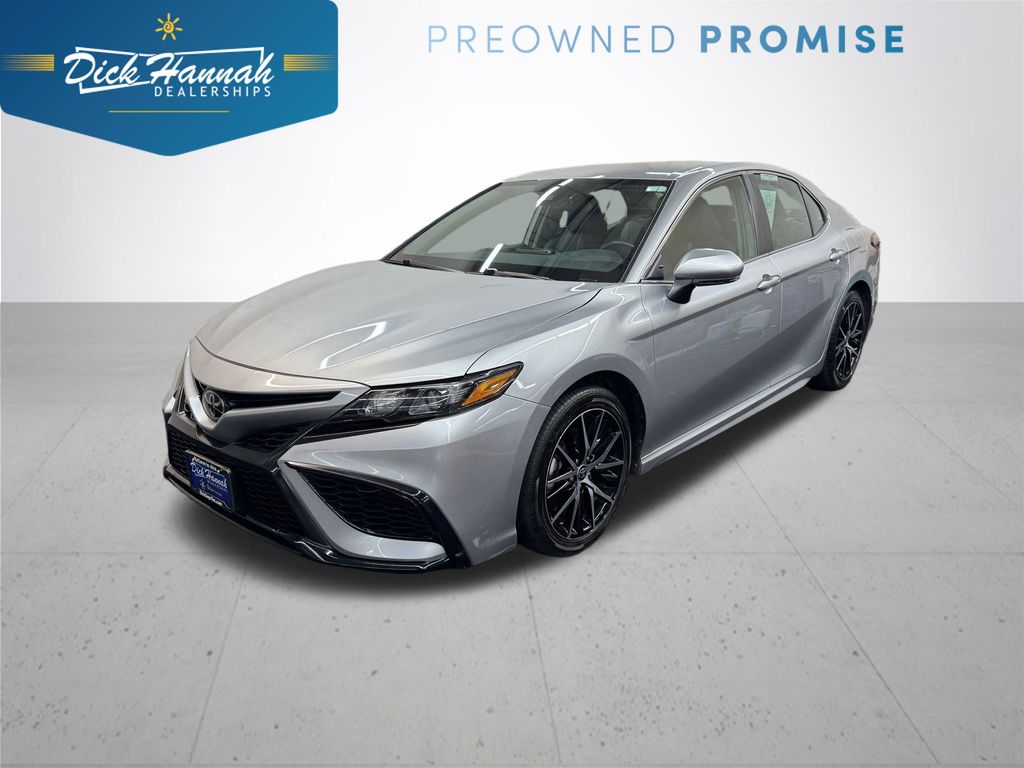 2024 Toyota Camry SE