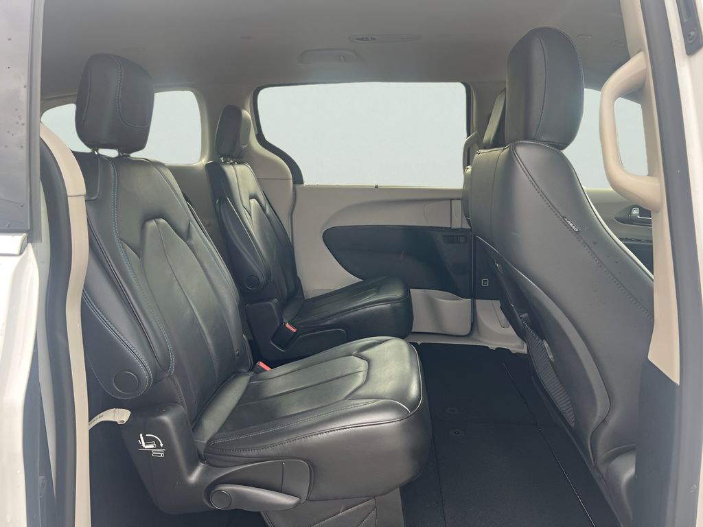 2021 Chrysler Pacifica