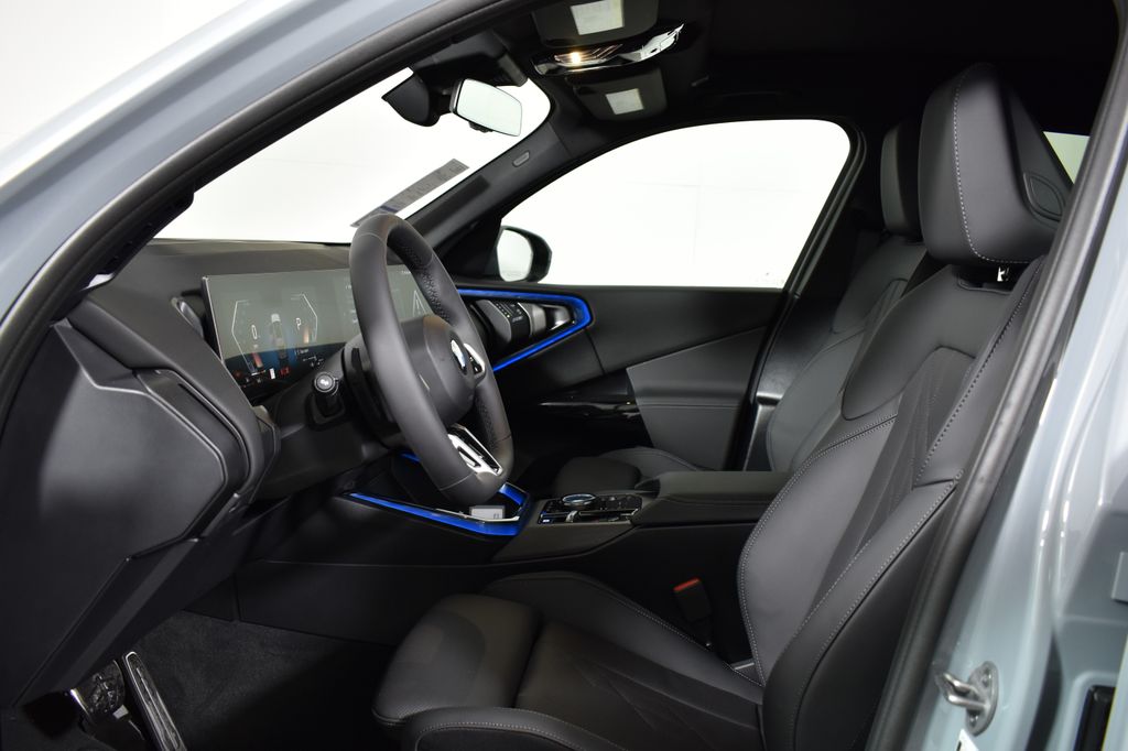 Thumbnail: 2026 BMW X3 - 3