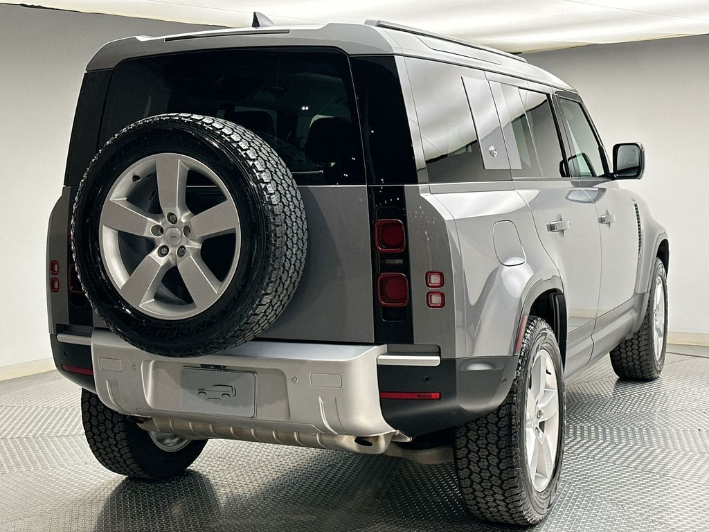 Thumbnail: 2024 Land Rover Defender - 13