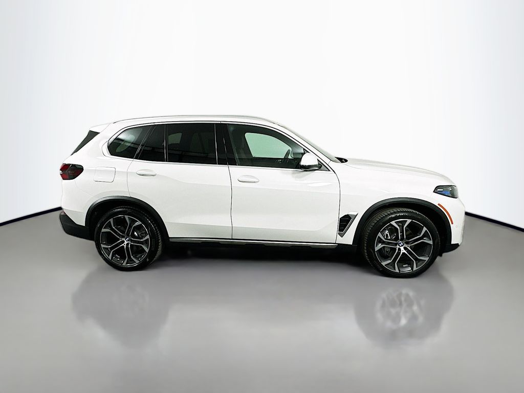 Thumbnail: 2026 BMW X5 - 4