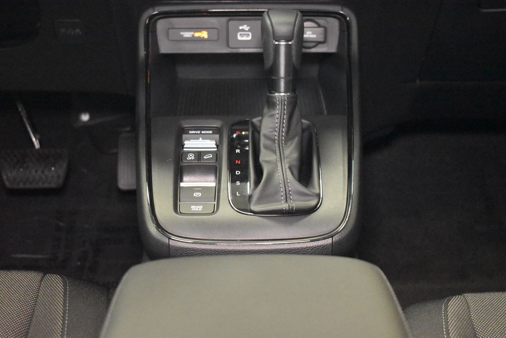 2025 Honda CR-V EX 13