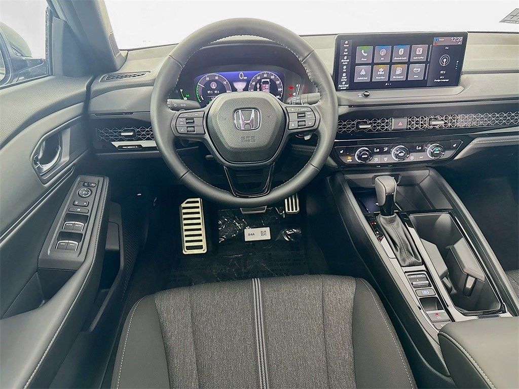2025 Honda Accord Hybrid Sport photo