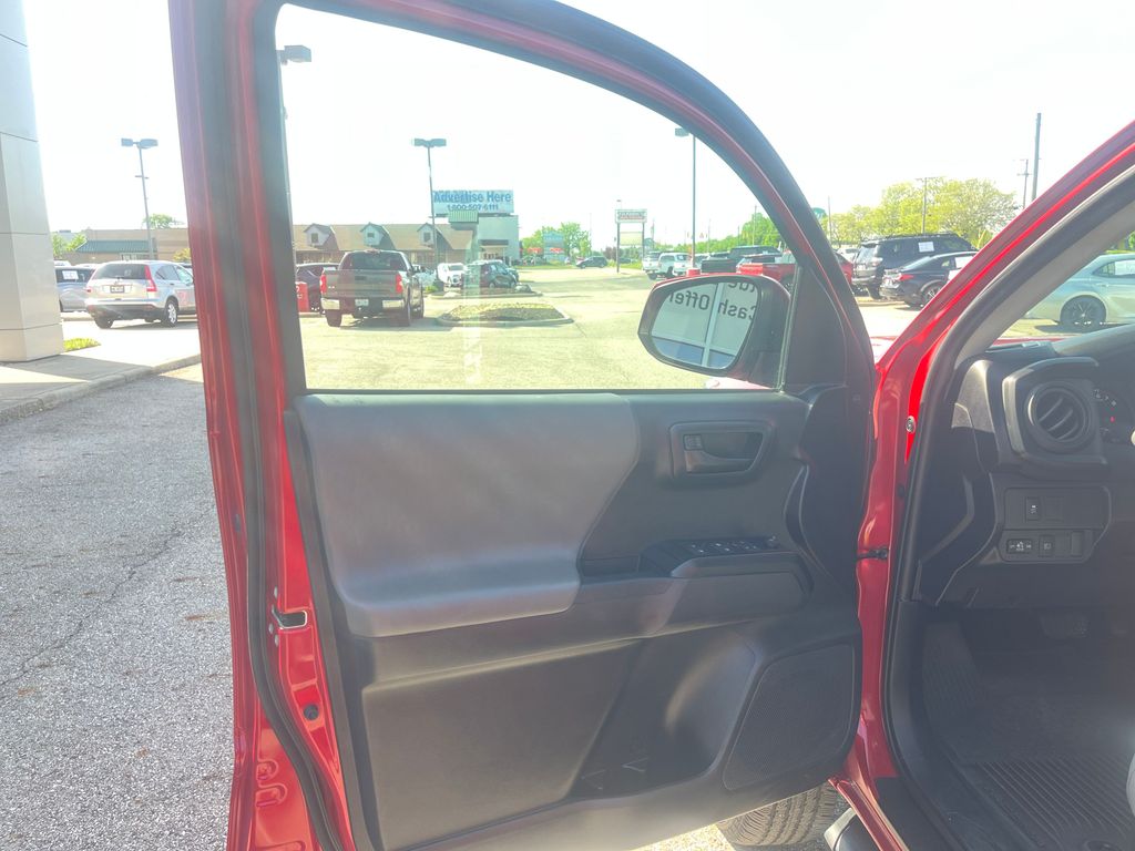 2022 Toyota Tacoma SR photo