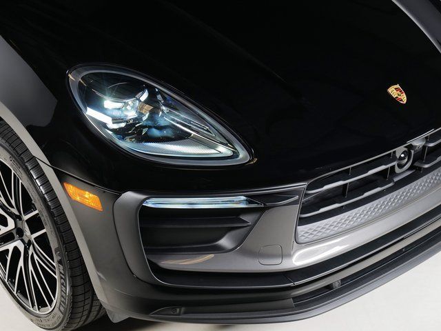 New 2026 Black Porsche T image 33