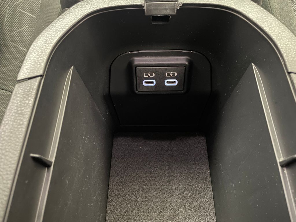 2023 Toyota RAV4 XLE 30