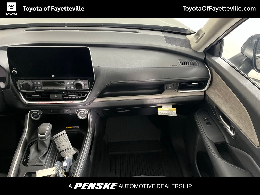 Thumbnail: 2026 Toyota Grand Highlander - 16