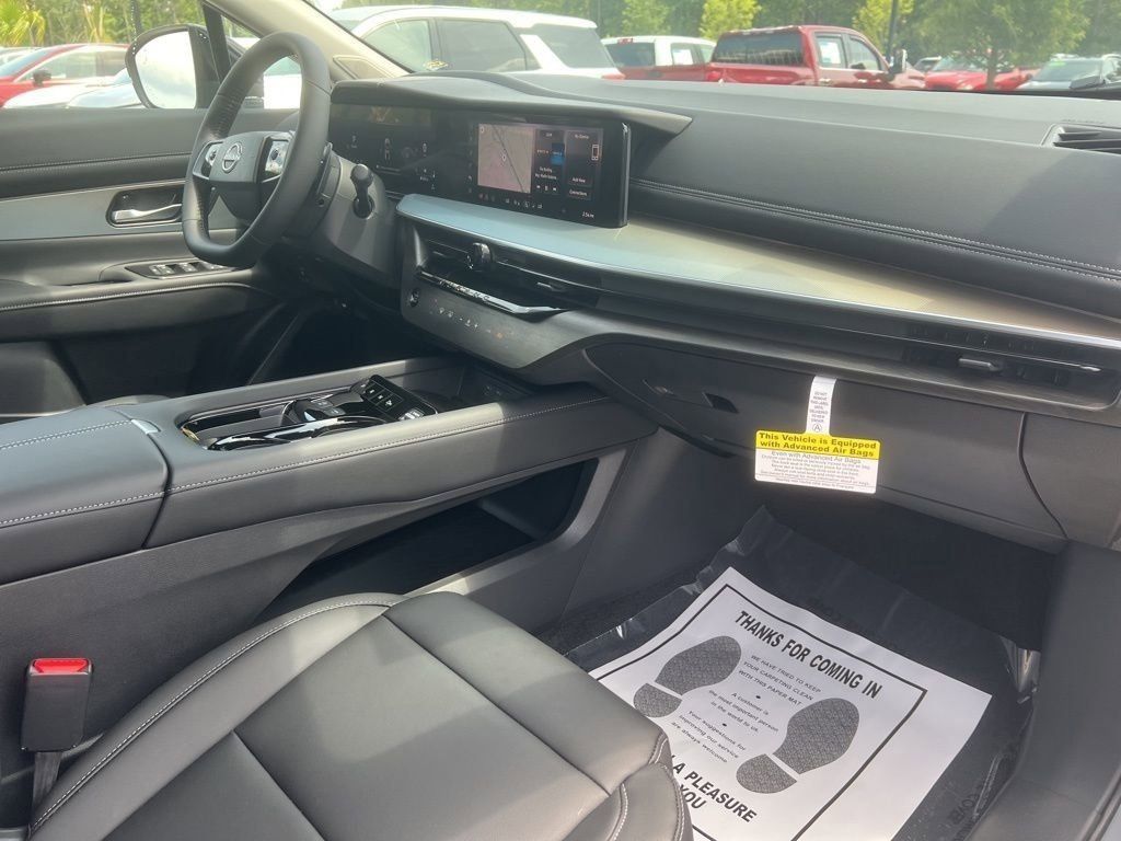 2025 Boulder Gray Pearl/Super Black Nissan Murano SL AWD SUV
