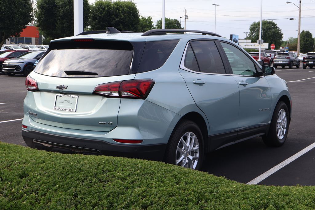 2022 Chevrolet Equinox LT 8