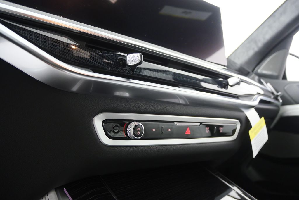 Thumbnail: 2026 BMW X5 - 20