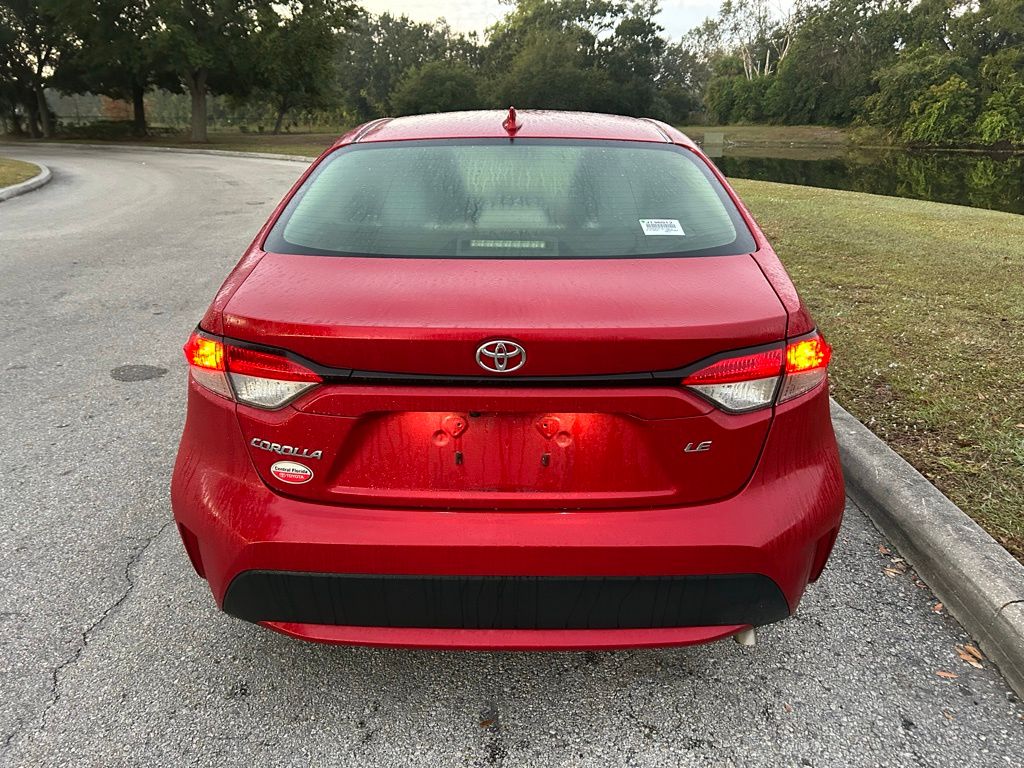 Thumbnail: 2021 Toyota Corolla - 4