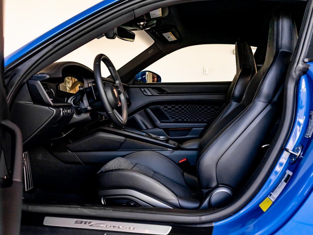 New 2026  Porsche Carrera image 5