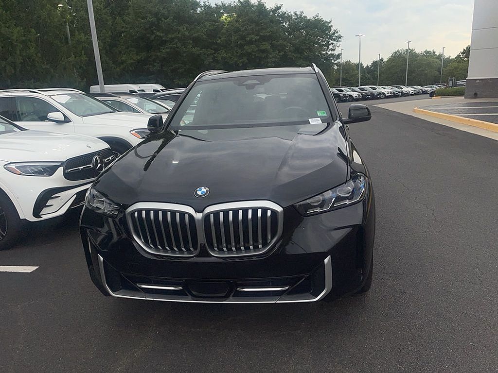 Thumbnail: 2024 BMW X5 - 2