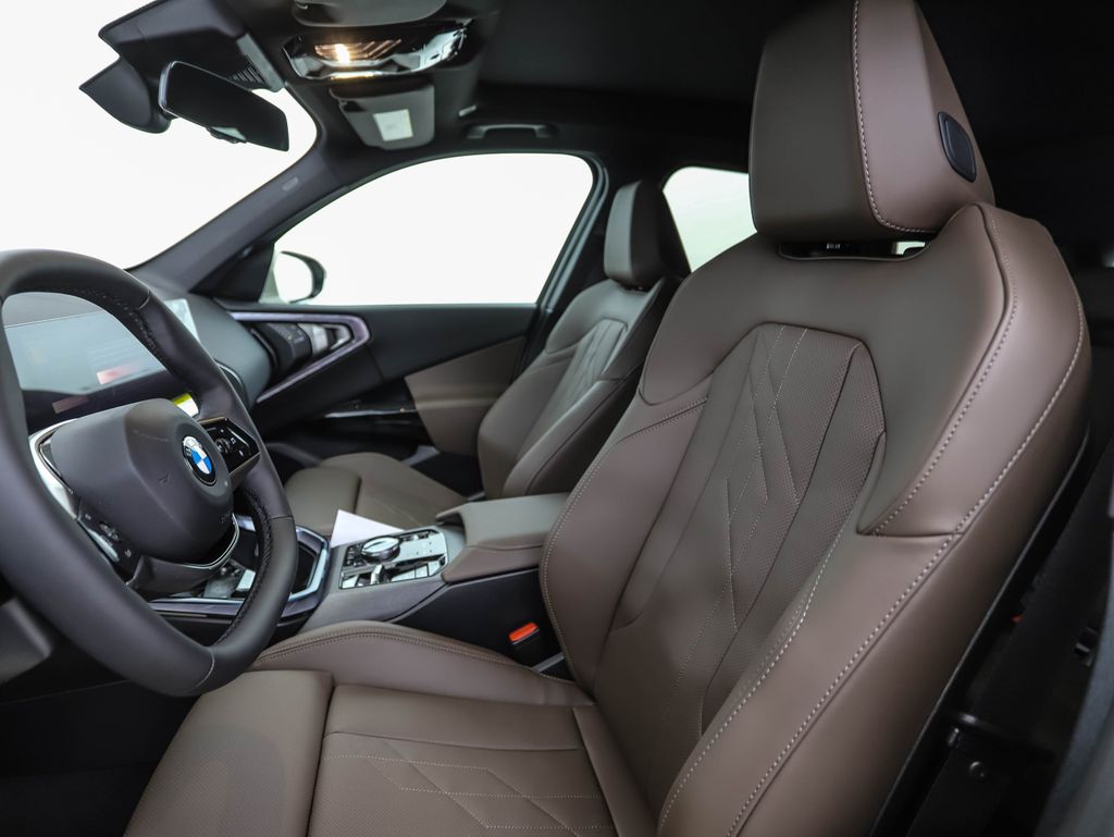 Thumbnail: 2026 BMW X3 - 11