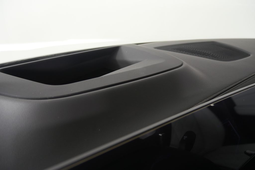 Thumbnail: 2026 BMW X5 - 19