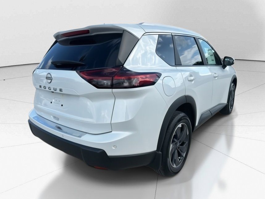 2025 Everest White Pearl Nissan Rogue SV FWD SUV