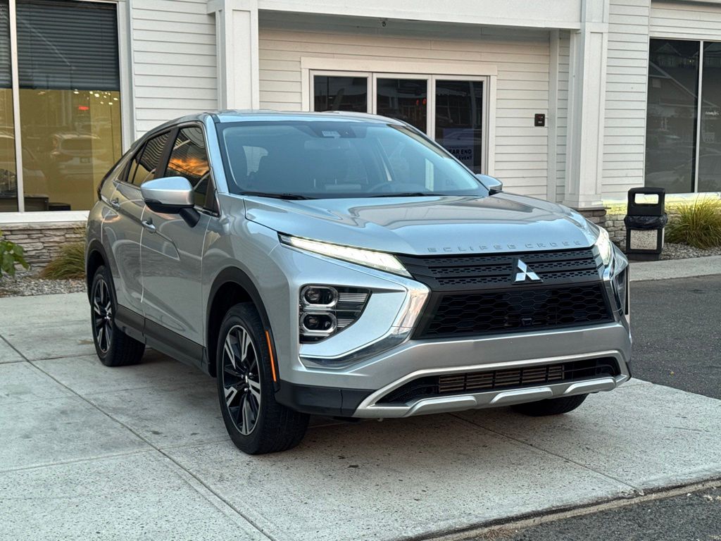 Silver 2023 Mitsubishi Eclipse Cross SE S-AWC SUV / Crossover All-Wheel Drive Continuously Variable Transmission