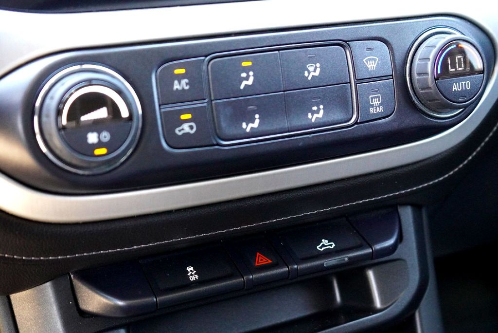 Used Car 2020 Gmc Canyon  Sle1 For Sale Under $25,000 In Taylor, Texas