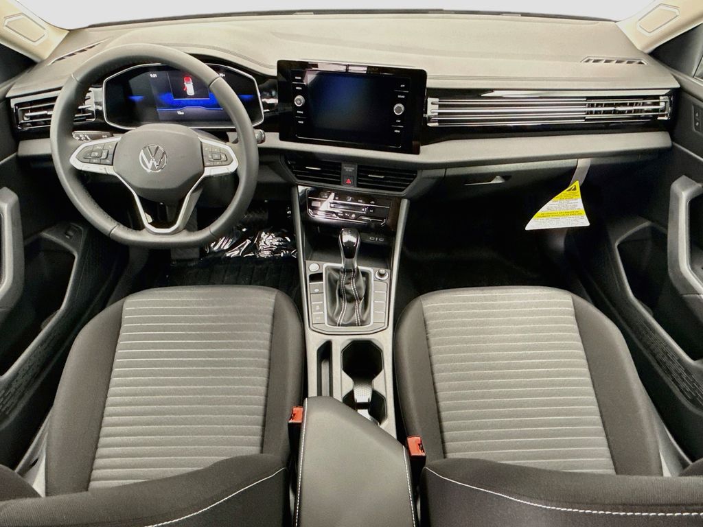 Thumbnail: 2027 Volkswagen Jetta - 13