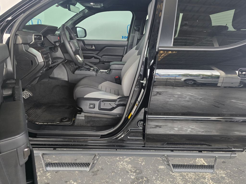 Thumbnail: 2024 Toyota Tacoma - 16