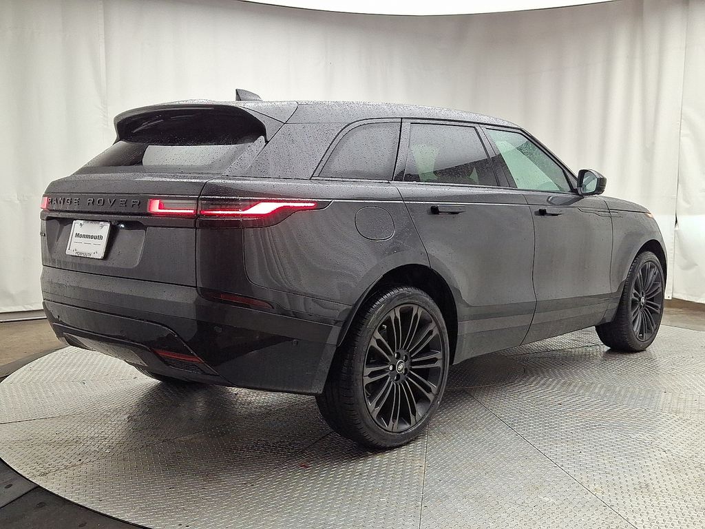 Thumbnail: 2026 Land Rover Range Rover Velar - 3