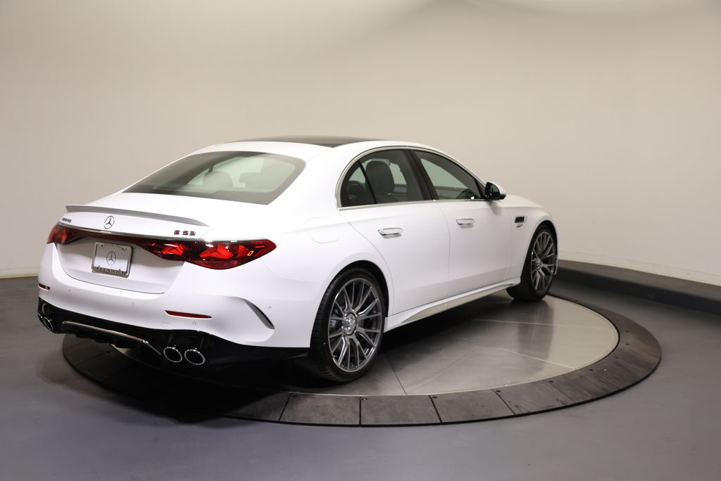 Thumbnail: 2026 Mercedes-Benz E-Class - 7