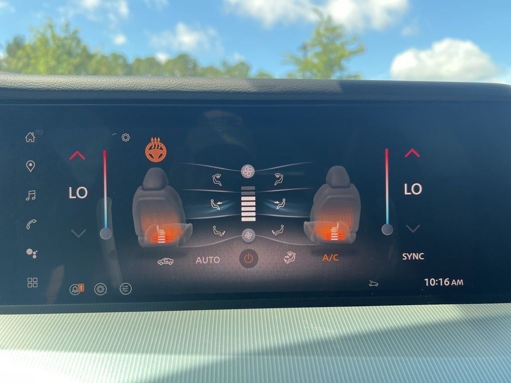 2025 Everest White Pearl Tricoat Nissan Murano SL AWD SUV