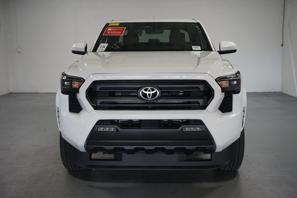 Thumbnail: 2025 Toyota Tacoma - 2