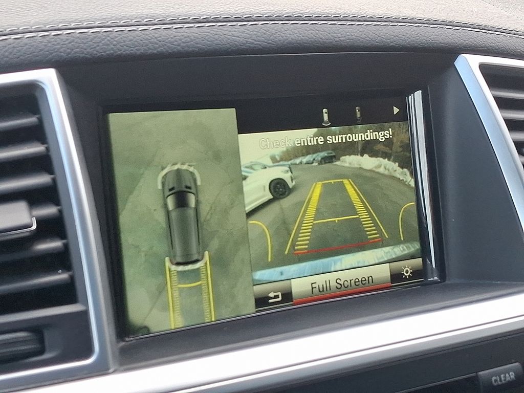 Thumbnail: 2016 Mercedes-Benz GL-Class - 19