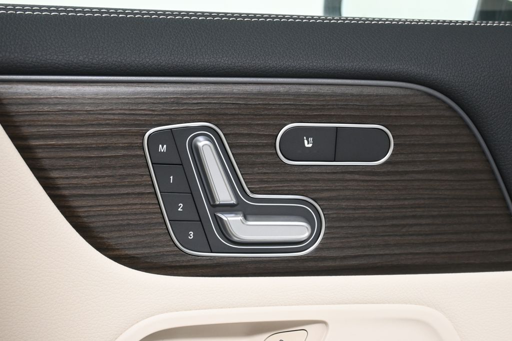 Thumbnail: 2026 Mercedes-Benz GLA - 25