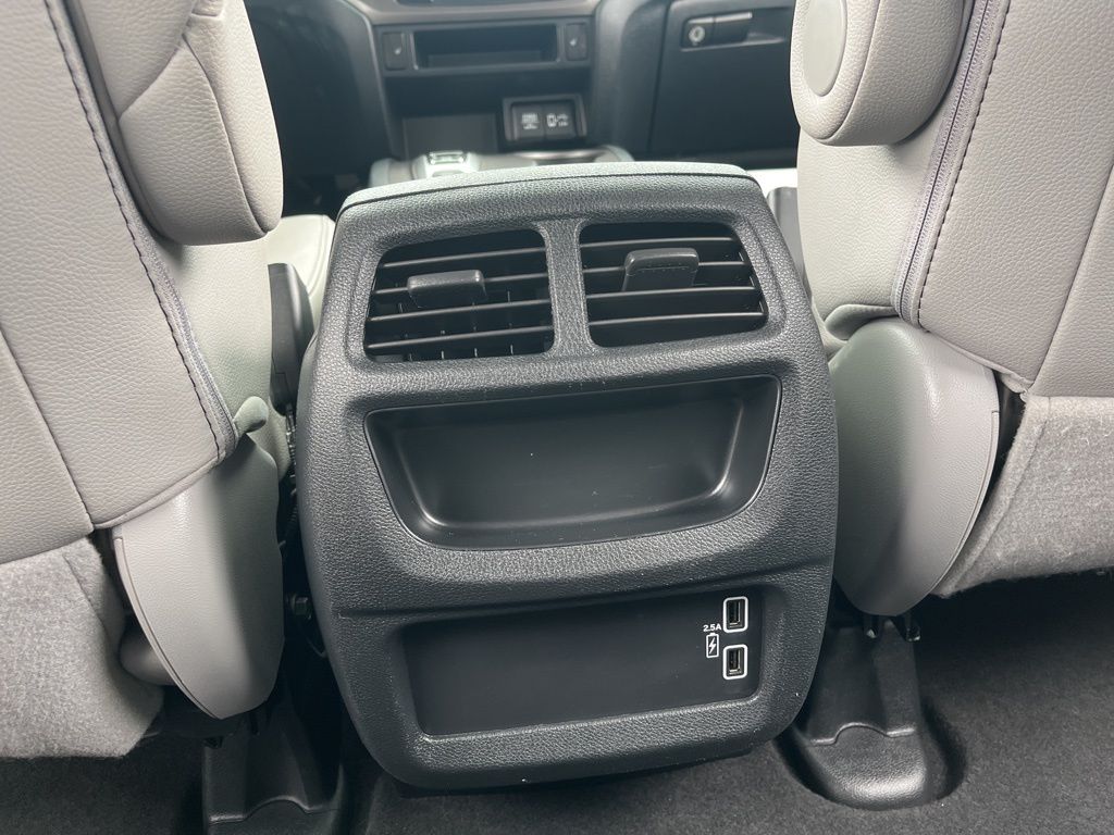 Thumbnail: 2022 Honda Passport - 19