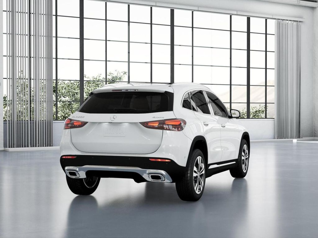 Thumbnail: 2026 Mercedes-Benz GLA - 23