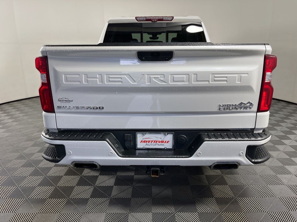 Thumbnail: 2021 Chevrolet Silverado 1500 - 10