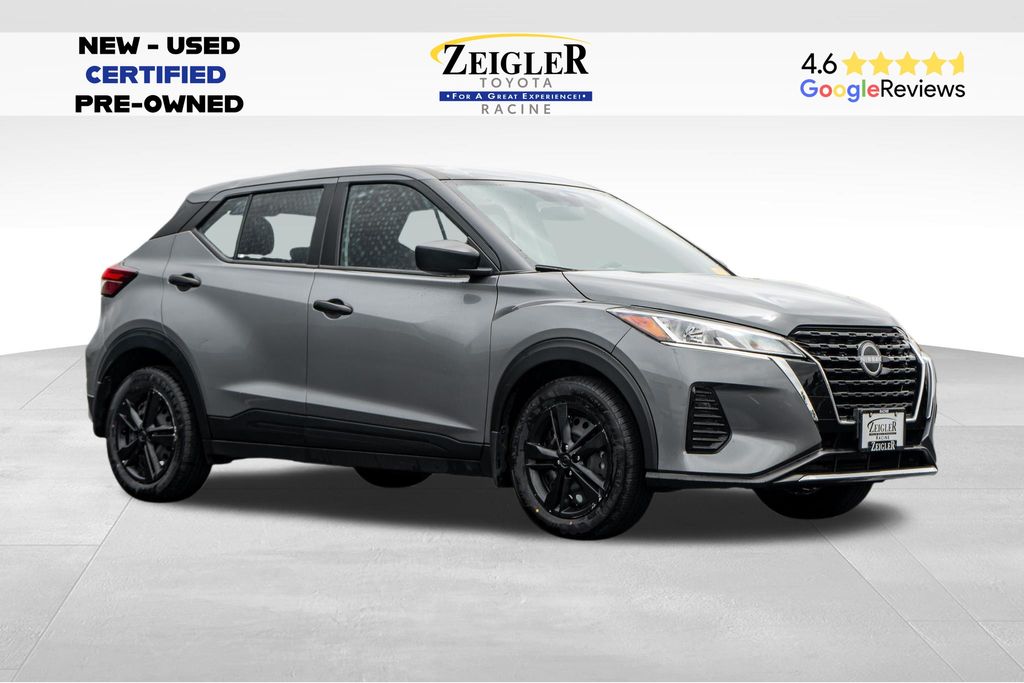 Gray (Gun Metallic) 2024 Nissan Kicks SUV / Crossover Front-Wheel Drive Continuously Variable Transmission