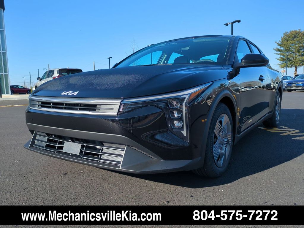 2026 Kia K4 LXS FWD