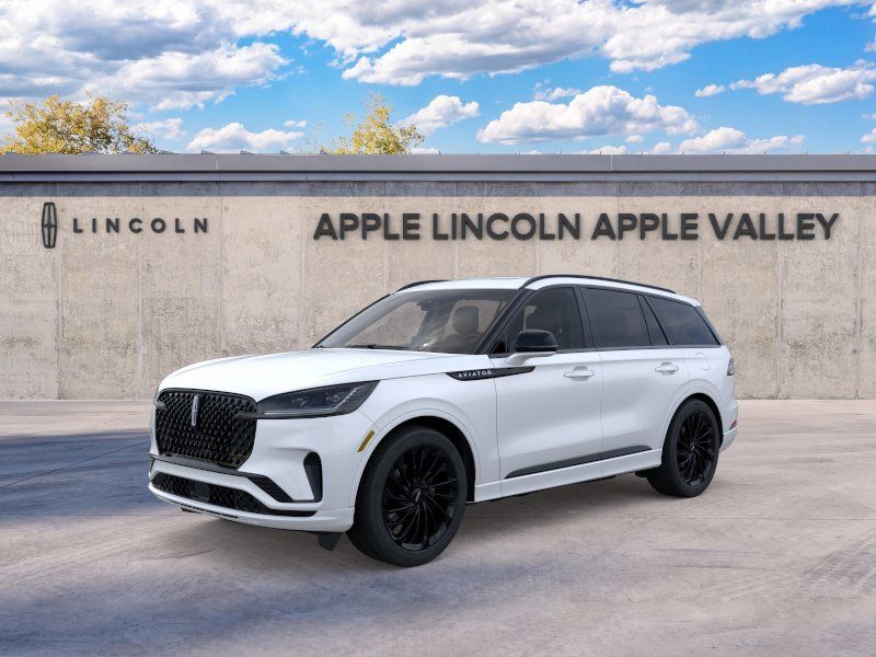 White Metallic 2026 Lincoln Aviator SUV / Crossover All-Wheel Drive Automatic