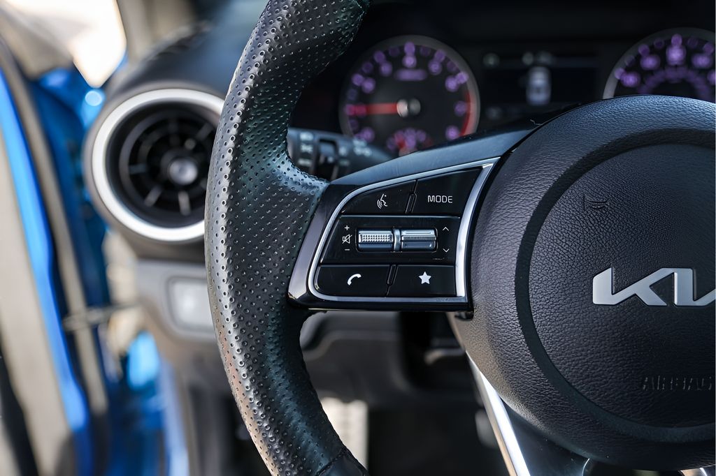 Used Car 2023 Kia Forte  Gt-line For Sale Under $25,000 In Austin, Texas