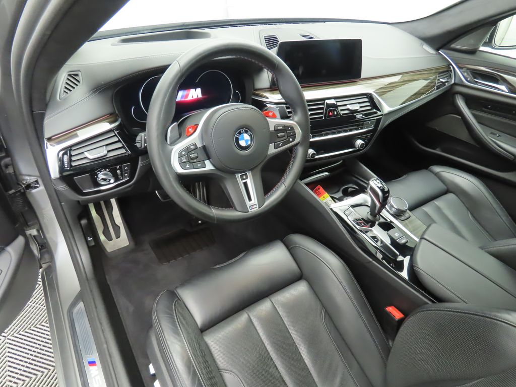 Thumbnail: 2018 BMW M5 - 9