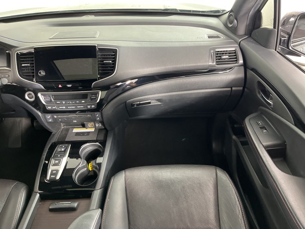 Thumbnail: 2020 Honda Pilot - 23