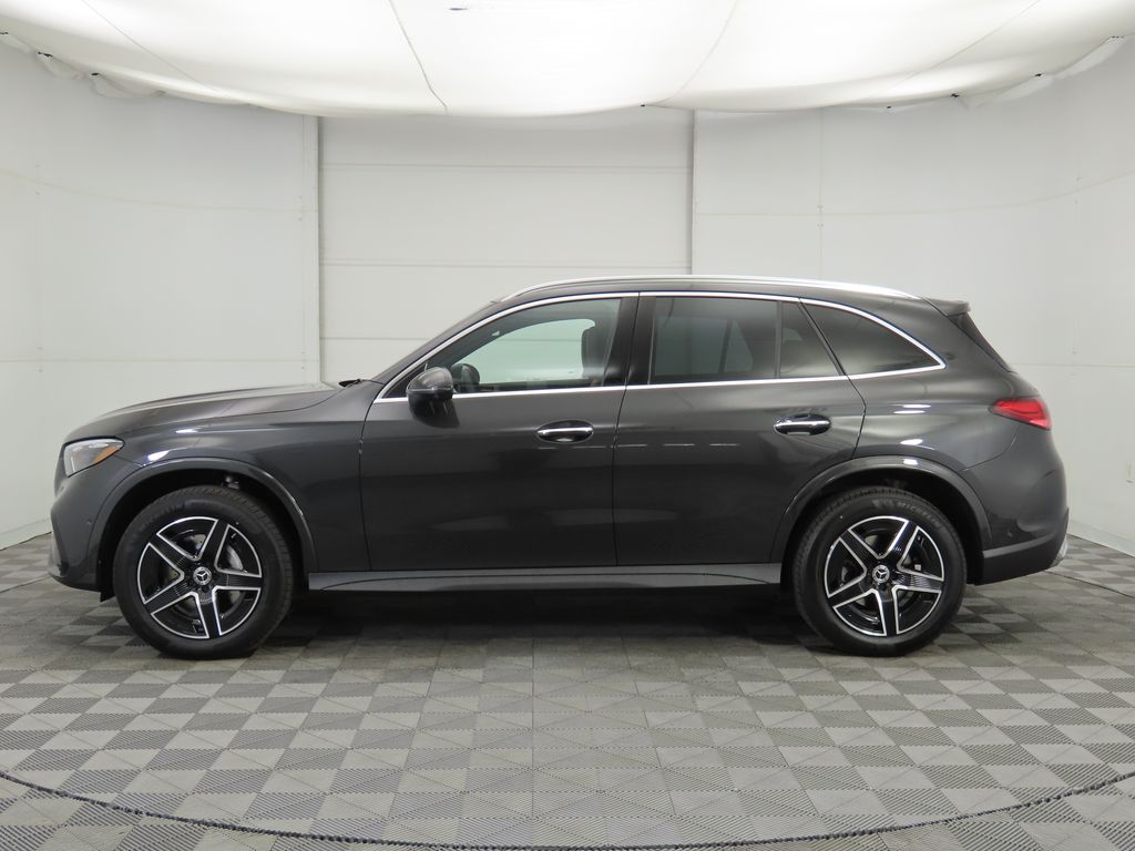 Thumbnail: 2026 Mercedes-Benz GLC - 8