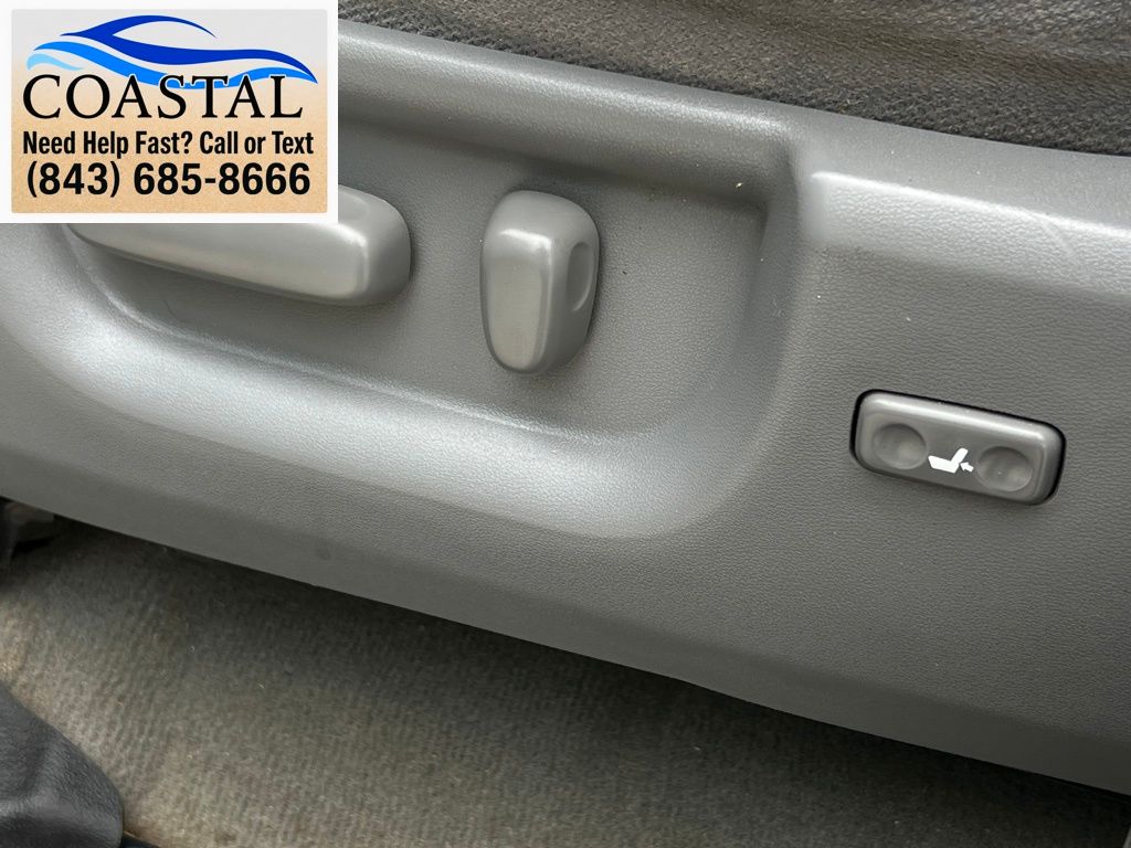 2010 Toyota Tundra Grade  at Stokes Volkswagen