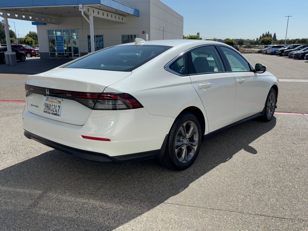 2024 Honda Accord EX 5